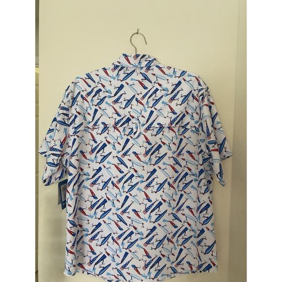 Reel Legends Performance Men's Fishing Shirt Americana Fishing Lure Print L - Picture 7 of 10